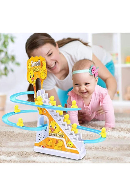 🐥✨Dön Dolaş Ördek Oyunu –🐥 Işıklı & Müzikli Yavru Ördekler 🪜🛝 | Merdivenden Çıkıp Kaydıraktan Kayan Eğlenceli Oyuncak🐥💛